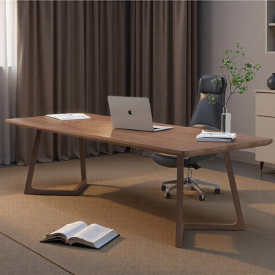 Bureau simple et moderne