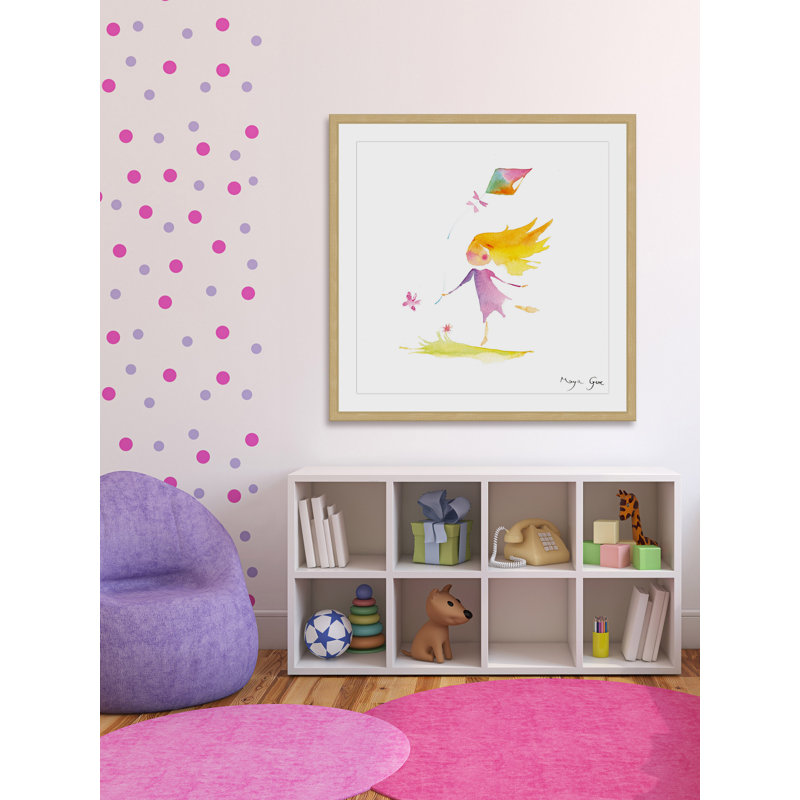 «Girl with Kite» par Maya Gur, reproduction encadrée, H 12 po x l 12 po x P 1,5 po
