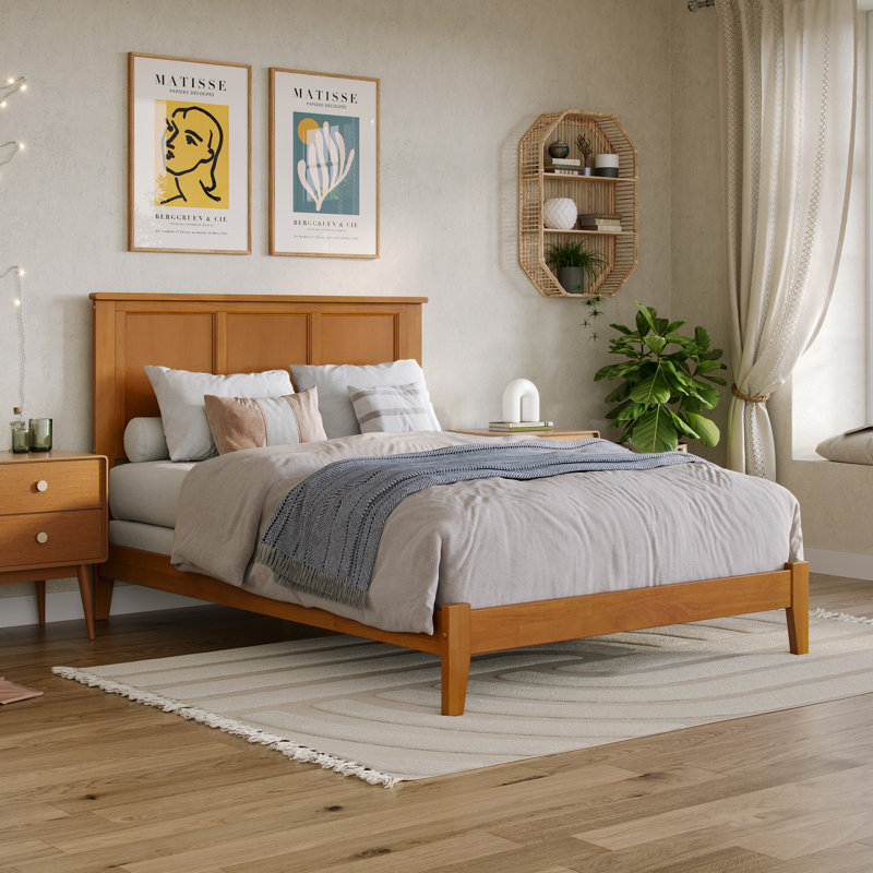 Troutville Solid Wood Standard Bed, Full, Light Toffee