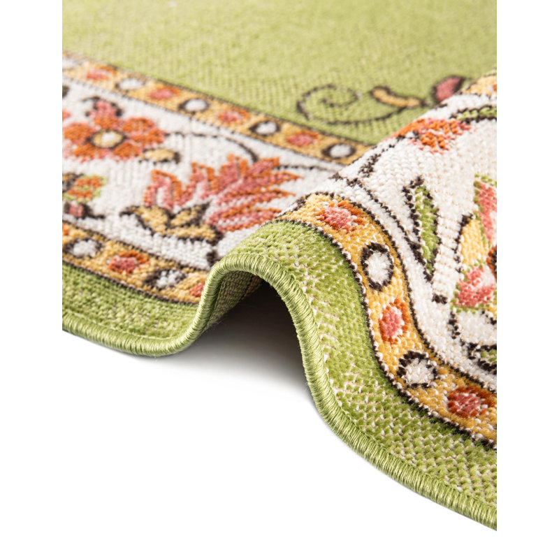 Tapis vert de style oriental, Rectangle 7 pi 10 po x 10 pi
