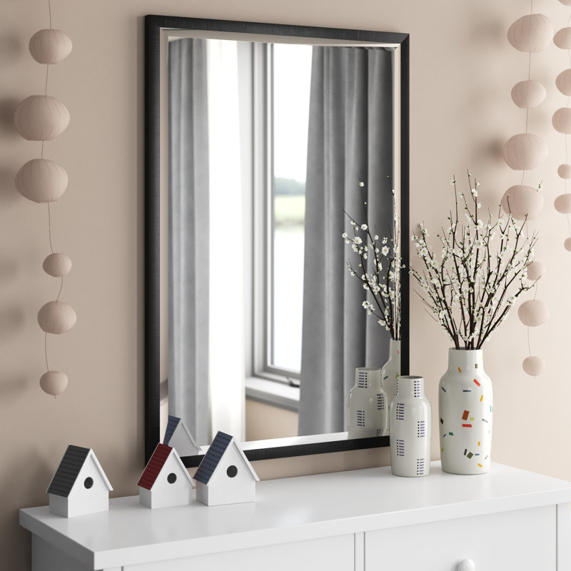 Miroir de salle de bain Emiree, H 54,5 po x l 15,5 po, Turquoise clair