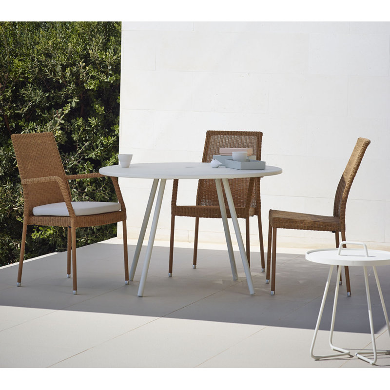 On-the-Move Outdoor Round Side Table, 17.4", White
