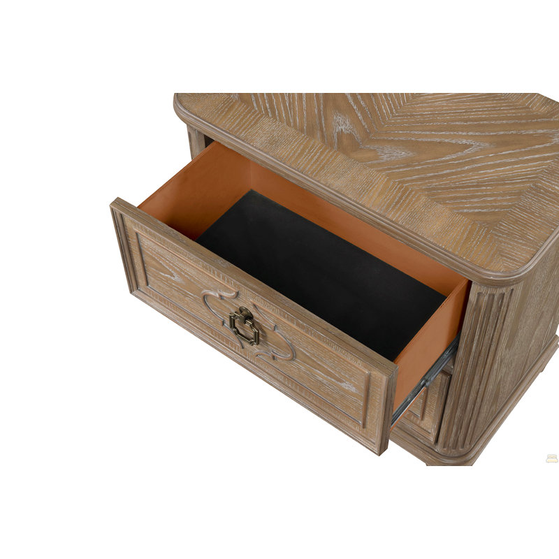 1Pc Nightstand Veneer Solid Wood Bedside Table W USB-A And USB-C