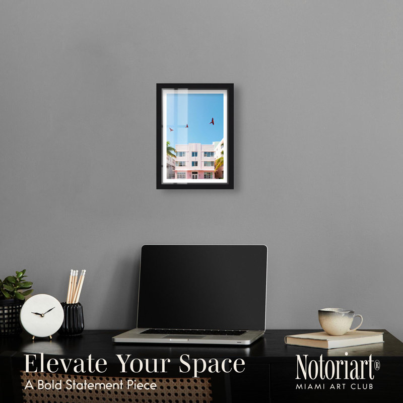 «Deco Dreams Aloft Shadowbox» par Notoriart, Noir, H 16 po x l 11 po