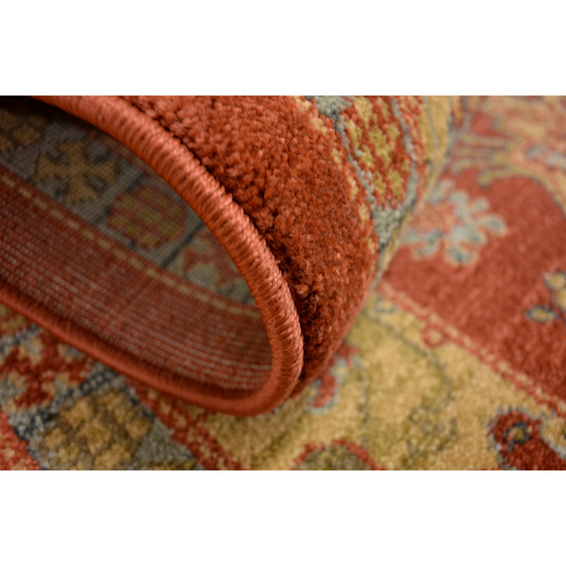 Tapis rouge de style oriental Eesi, Rectangle 3 pi 1 po x 5 pi 3 po