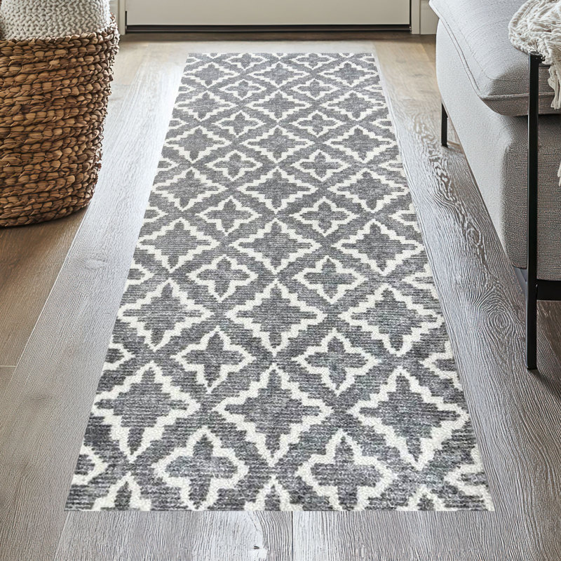 Tapis de couloir une pièce maltais gris, Rectangle 2 pi 4 po x 6 pi 3 po