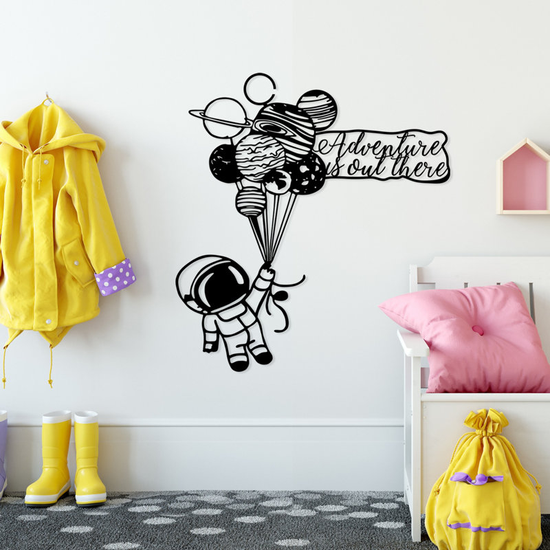 Élégant accessoire mural décoratif en métal, finition noire, 25,2 po x 27,6 po | Fabrication 100% métal, épaisseur: 0,06 po | Léger à 1,9 lb, parfait pour la décoration intérieure, fixation murale facile