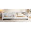 Lit plateforme en bois pleine grandeur avec garde-corps et tablettes de rangement, blanc