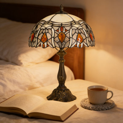 Lampe de table en vitrail de style Tiffany avec base en bronze antique - lampe de lecture et d'accent fabriquée à la main pour le salon, la chambre à coucher ou le bureau