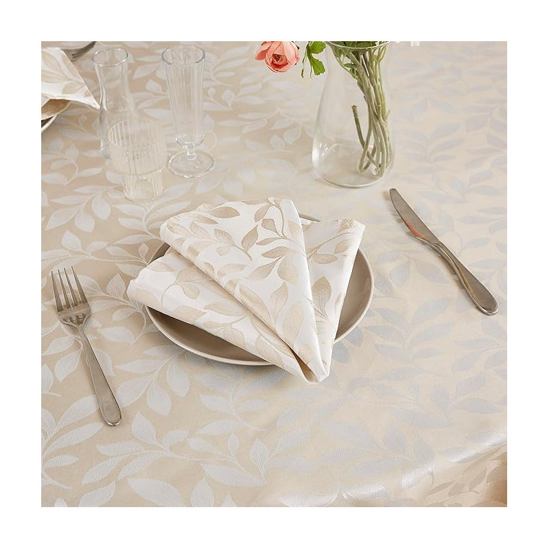 Round Velvet Tablecloth With Matching Decorative Napkins Included., Linen, 90" Round