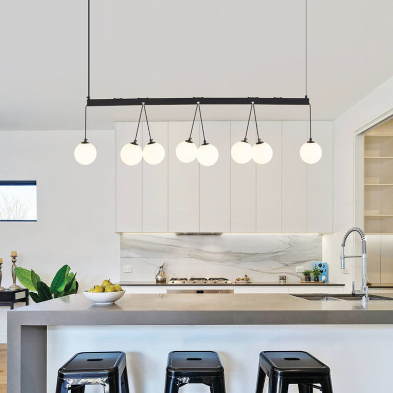 8 - Luminaire suspendu avec longueur réglable - abat-jour en verre givré blanc mat noir 120 volts