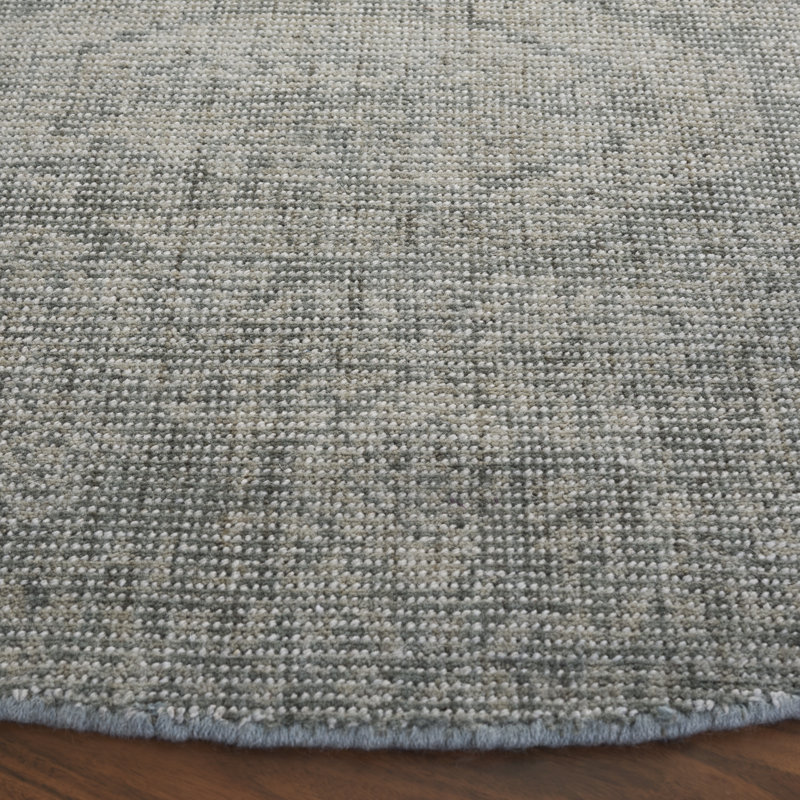 Alleine Hand Loomed Wool/Cotton Oriental Rug in Sage/Green, Round 6'