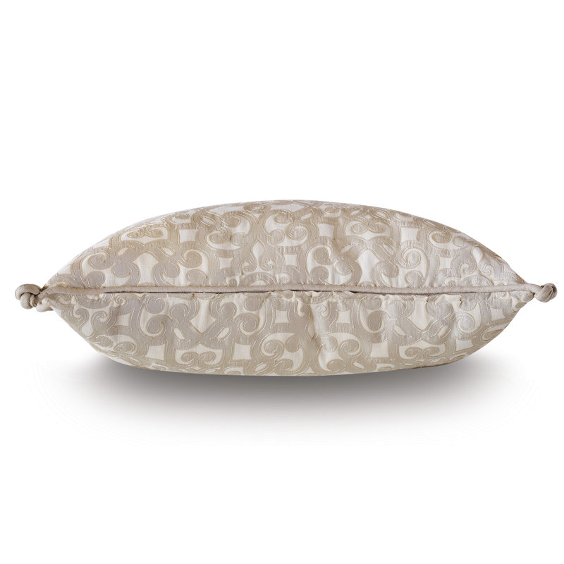 Coussin lombaire dubin femme appliqué Charlotte Moss