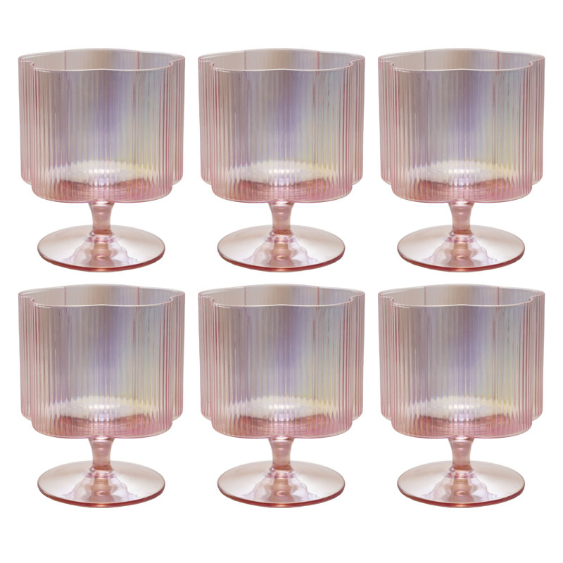 Verre à vin en forme de fleur plissé soufflé à la main