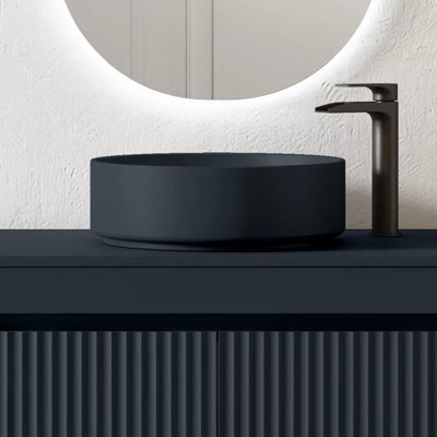 Lavabo de salle de bain vasque circulaire en résine / à surface solide 16 po Lucena Bath