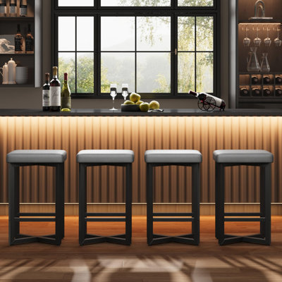Ensemble de 2 tabourets de bar sans dossier de 25 po de hauteur, cuir PU à hauteur de comptoir, structure en X en métal, vert