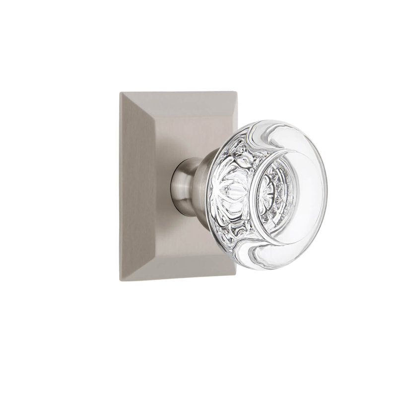 Rosette Grandeur Fifth Avenue avec bouton en cristal Bordeaux, Nickel satiné