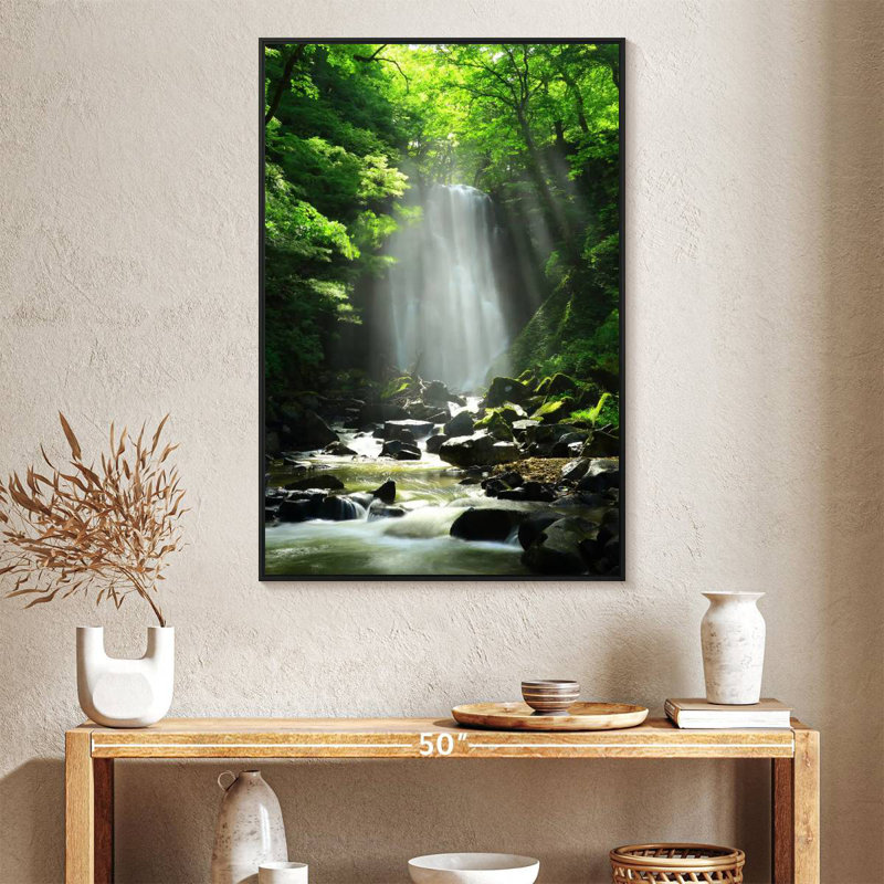 Cascade Kameda ensoleillée, Cadre flottant noir, 27 po x 40 po