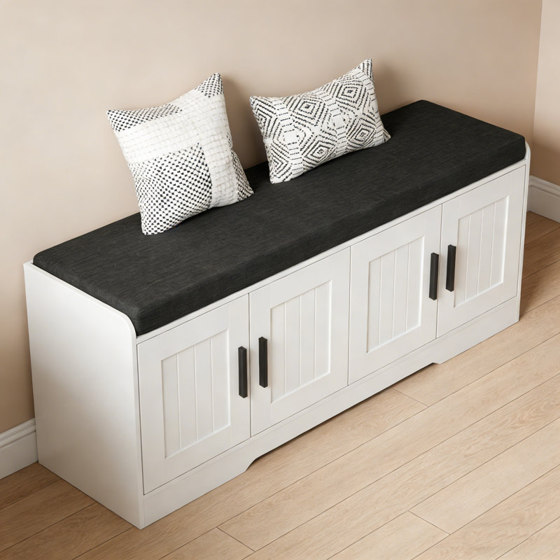 Banc de rangement moderne avec siège rembourré