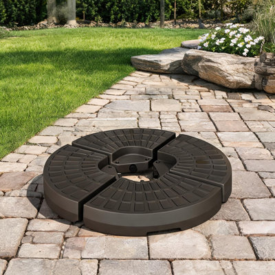 Base de porte-parapluies remplissable en porte-à-faux quatre pièces, 39,25 x 39,25 pouces, capacité d'eau / sable de 220 lb, brun