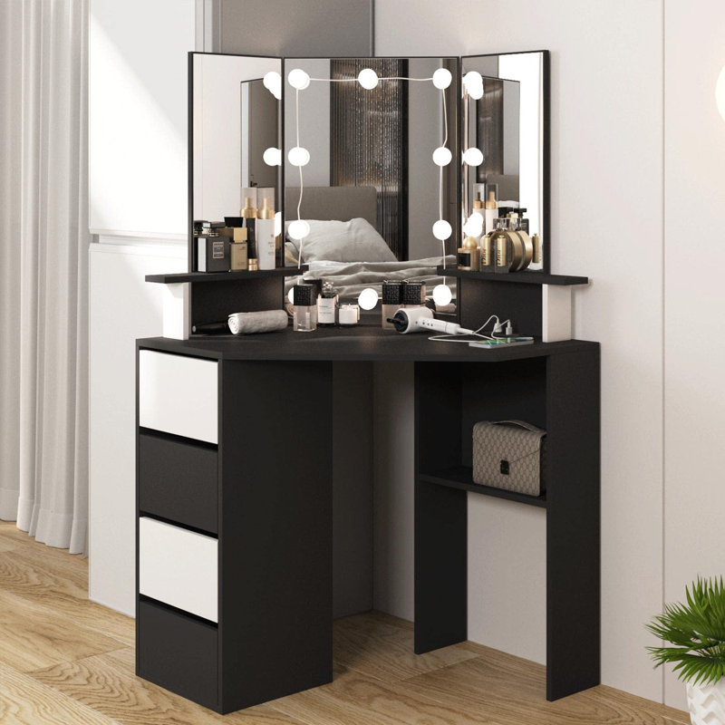 Jahmeki Vanity, Black/White
