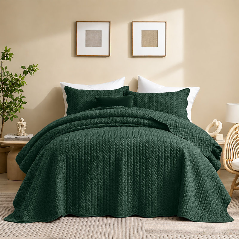 Microfiber Embossed Oversized Modern & Contemporary Bedspread Set With Shams, Full Bedspread + 2 Pillowcases, Emerald
