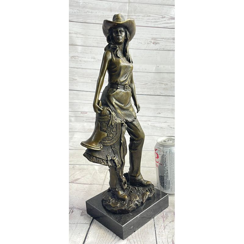 Figurines et sculptures de Sadmir
