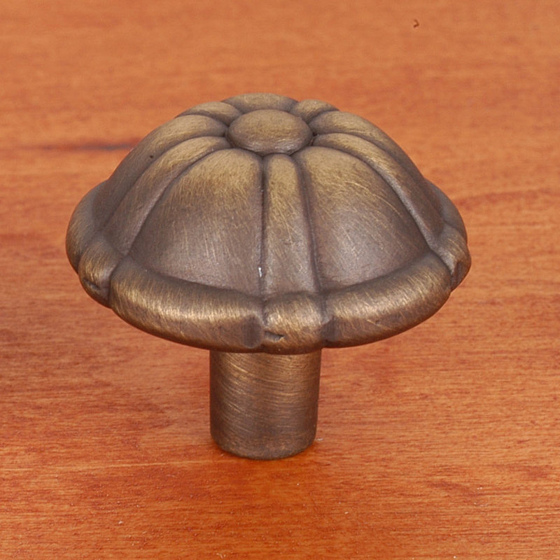 Petal Flower Knob CK Series, Antique English, 1.5" Knob Diameter