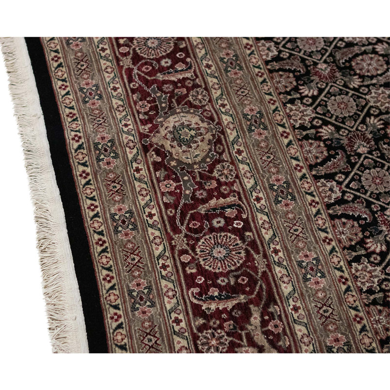 High-Quality Hand-Knotted Green And Red Area Rug