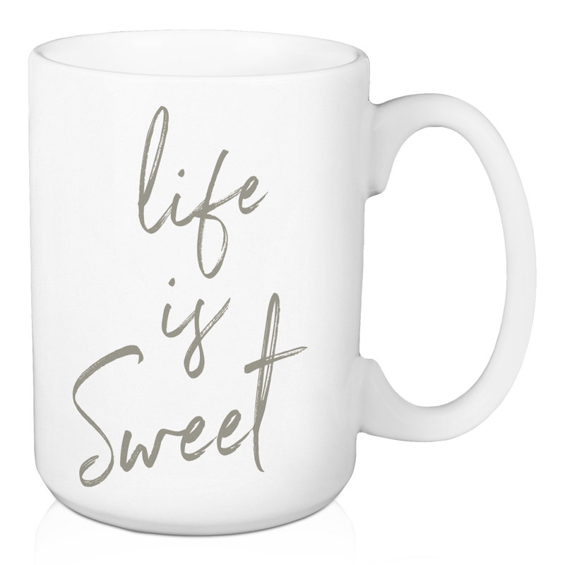 Grande tasse à café life is Kynlee
