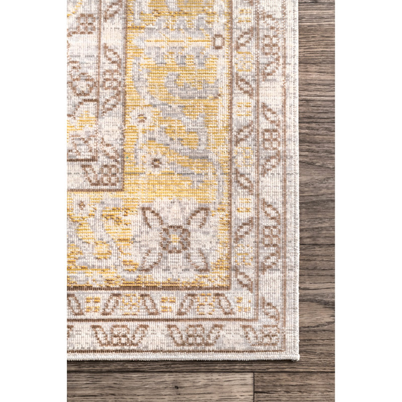 Ermanno Oriental Indoor Rug, Rectangle 4'3" x 6'6"