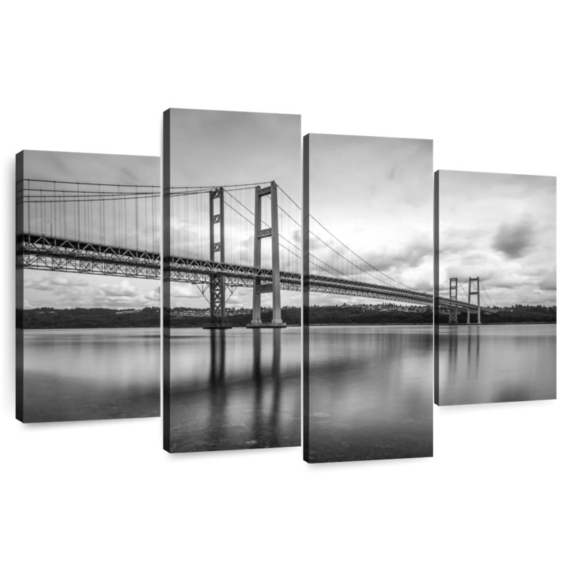 Pont Tacoma monochrome, H 27 po x l 43 po