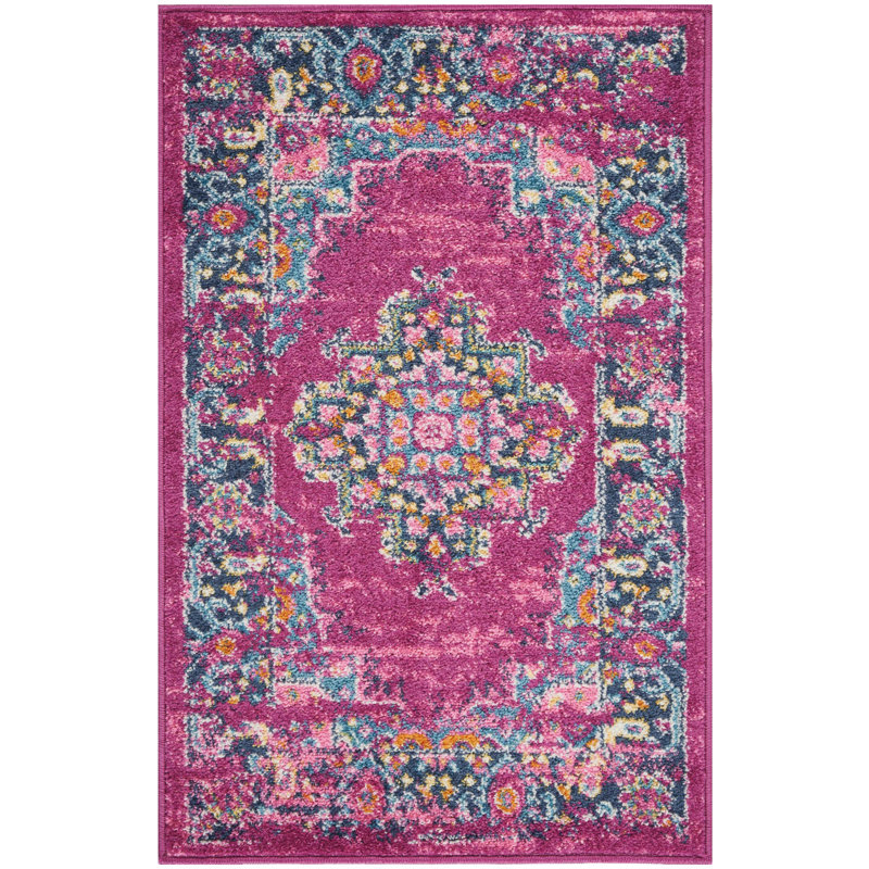 Tapis rose traditionnel Augusta, Rectangle 1 pi 10 po x 2 pi 10 po
