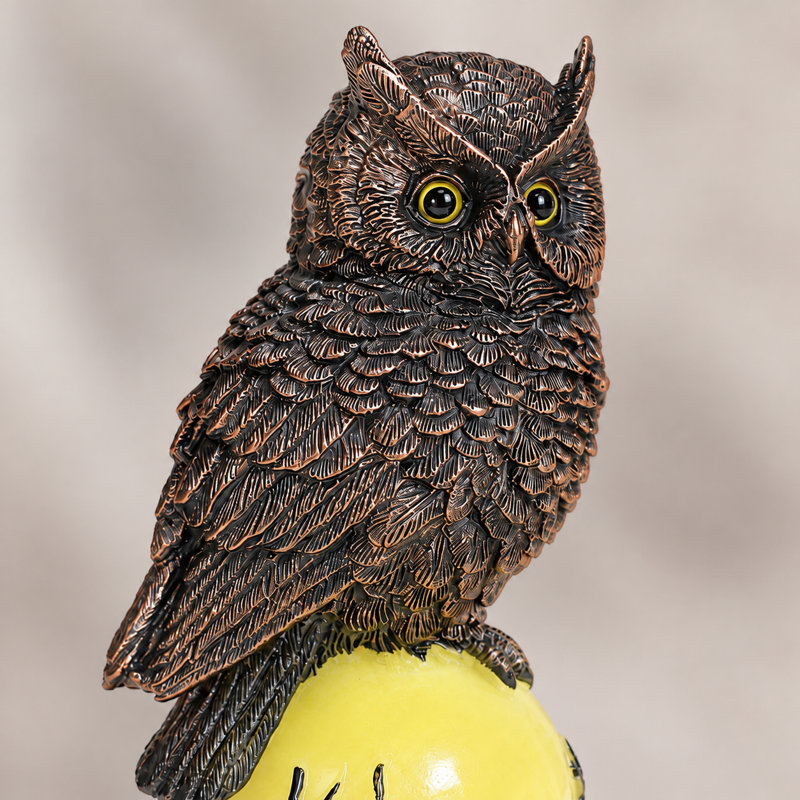 Statue de jardin hibou solaire 8,26 "avec orbe lumineux DEL