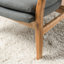 [Vidéo fournie] CHAISE CLUB, fauteuil club à structure en bois, gris
