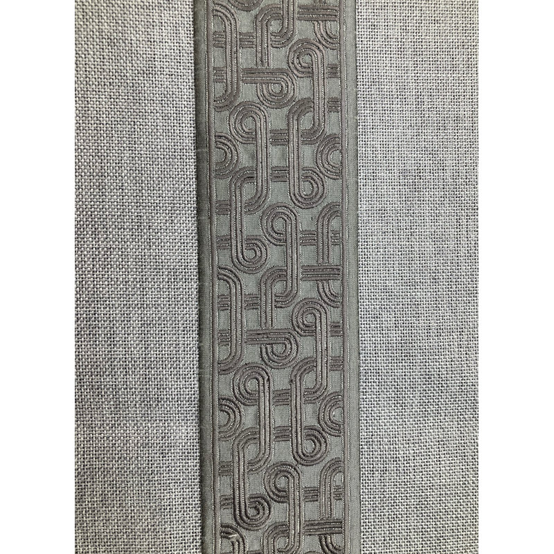 Bande de tissu de broderie tissée avec bordure de 2 3/8 po de largeur