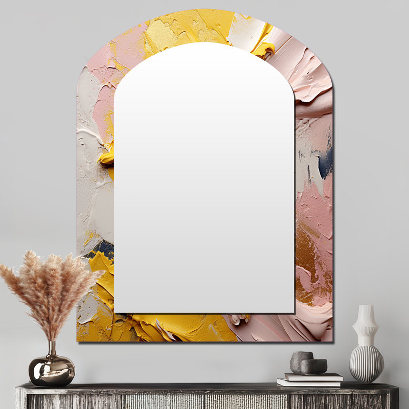 Célébration de la destinée abstraite, peinture or rose - grand miroir mural arqué sur métal, 43 po x 33 po