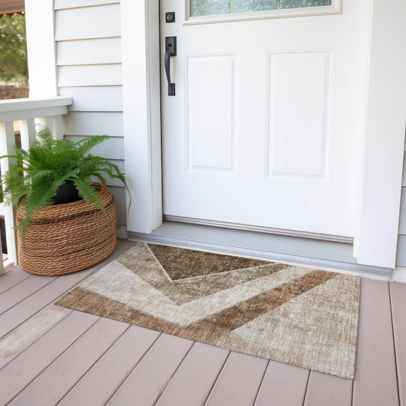 Berstine Washable Geometric Indoor / Outdoor Rug, Rectangle 1'8" x 2'6"