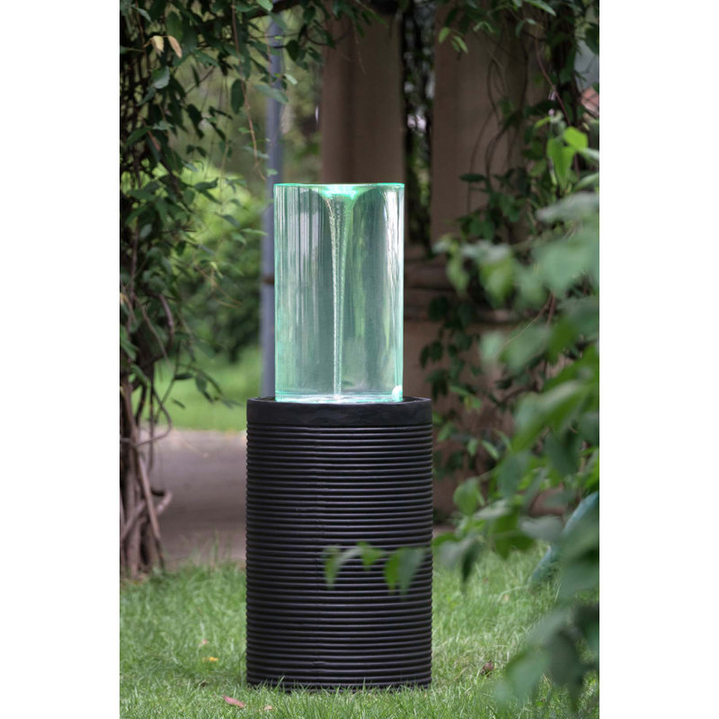 Machin Outdoor Weather Resistant Birdbath Fountain with Lights