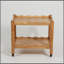 Table d'appoint roulante en bois d'hévéa massif, 2 niveaux avec roues verrouillables et plateau amovible, robuste et durable pour chariot de bar, table de chevet, table de bout, table de canapé