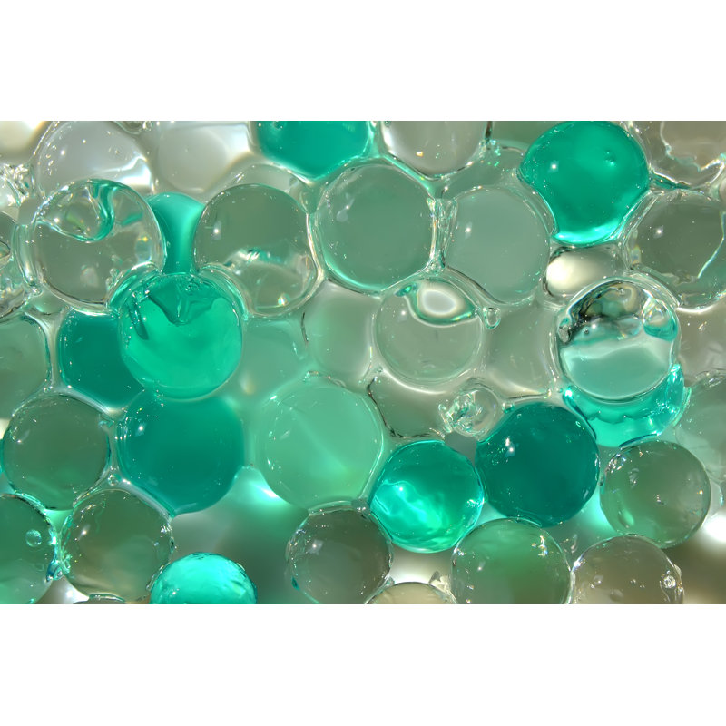Gel Crystal Balls - Photographie sur toile tendue, H 8 po x l 12 po