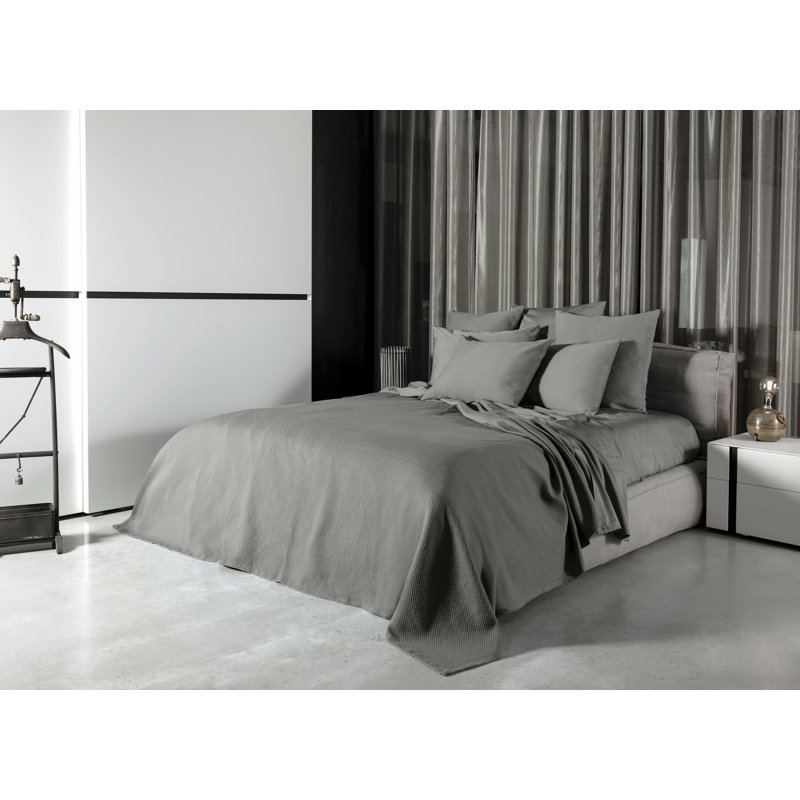 Olivia Sham, Standard Sham, Silver Moon
