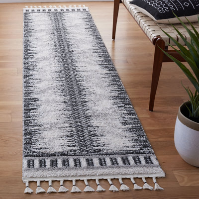 Weingarten Moroccan Tassel Shag Performance Geometric Rug