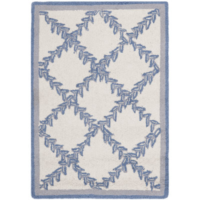 Roseta Hand Hooked Wool Pile Geometric Rug