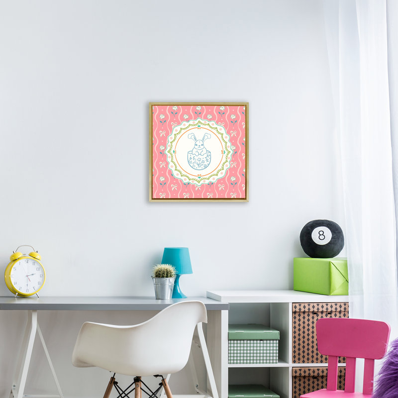 Cadre flottant Spring Bunny & Egg Shell, design par Angela Steahling, H 18 po x l 18 po, Cadre flottant métallique doré