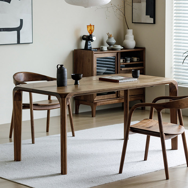 Solid Red Oak Dining Table with Fine Features., 29.53"H x 62.99"L x 31.5"W
