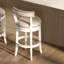Tabouret de bar avec retour automatique à 180 degrés, 31 po Hauteur de l'assise, structure en bois blanc, revêtement en similicuir gris, pieds incurvés, poids de l'emballage de 31,23 lb, tabouret de 31 po et cuir, dossier ouvert 20,29
