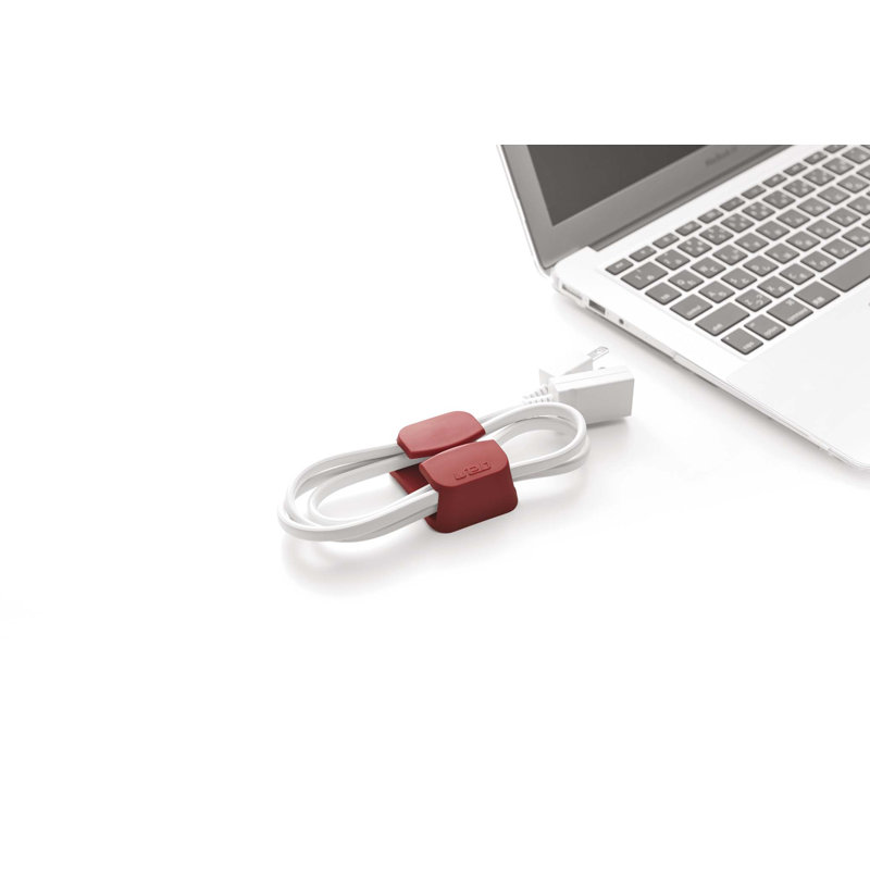 Clip de cordon web, 1" H x 2.4" L x 2" D, rouge