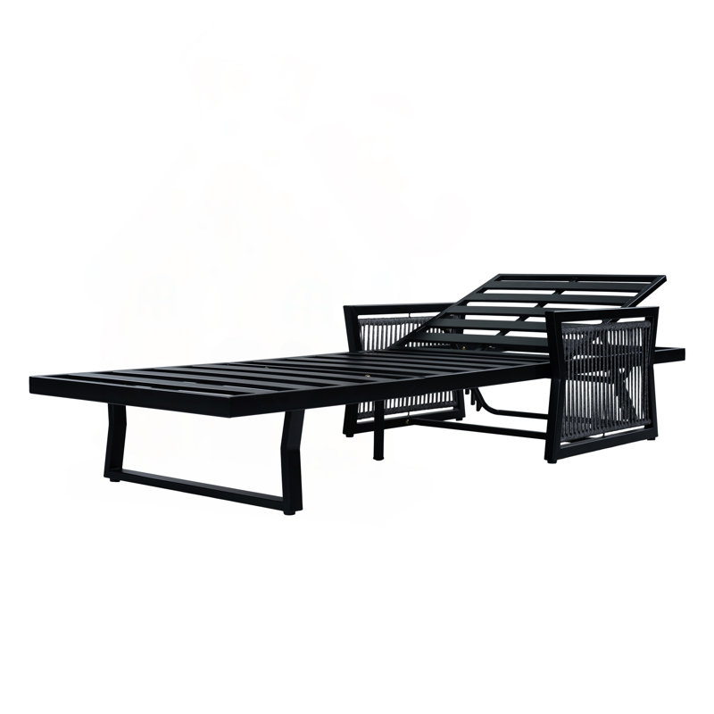 Structure de chaise longue en fer noir avec accoudoirs en corde et inclinaison à 5 positions