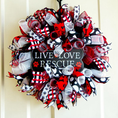 Dog Pet Lover Mesh Wreath With Live Love Rescue Dog Bone Sign